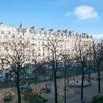 Nice 83 M2 Near The Bastille